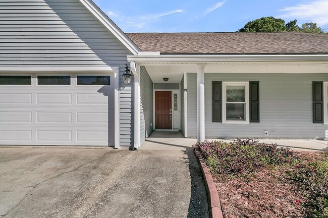 Building Photo - 111 Hopper Dr