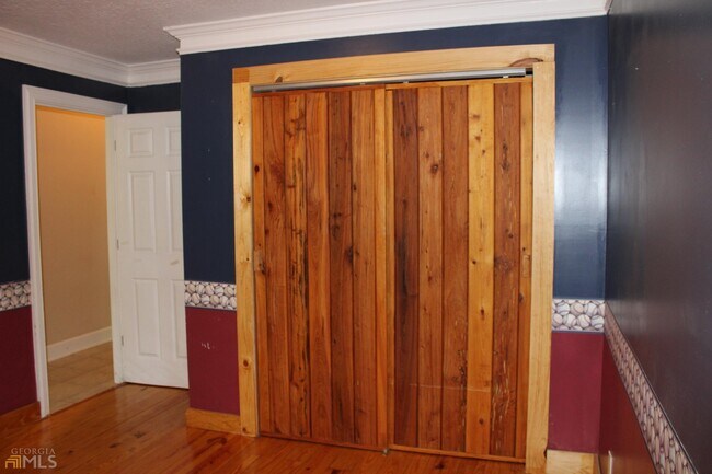 Building Photo - 203 Carrington Way