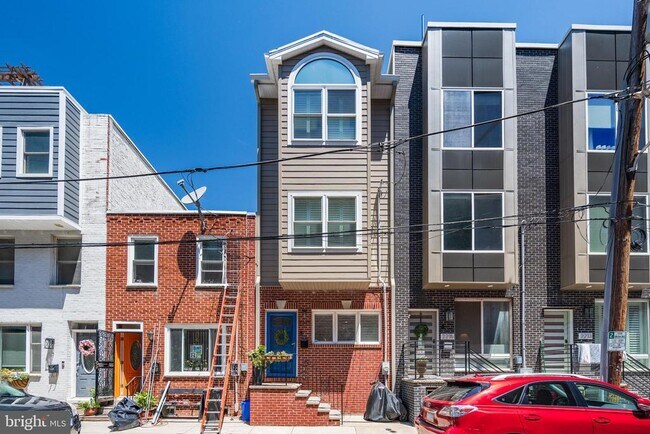 Building Photo - 2217 League St