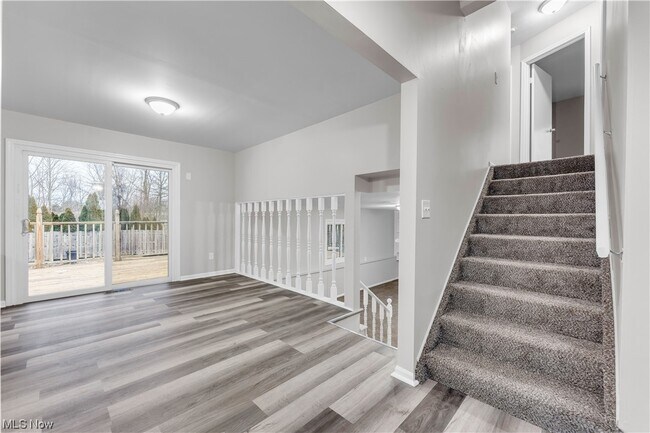 Building Photo - 17575 Howe Rd