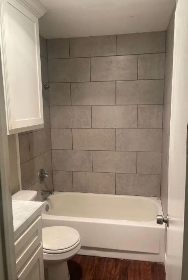 Building Photo - FOR LEASE - 3/2/2 North West Lubbock