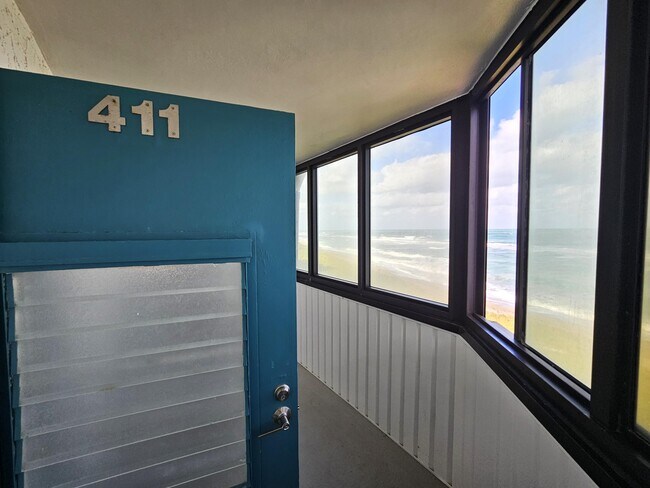 Building Photo - 1357 NE Ocean Blvd