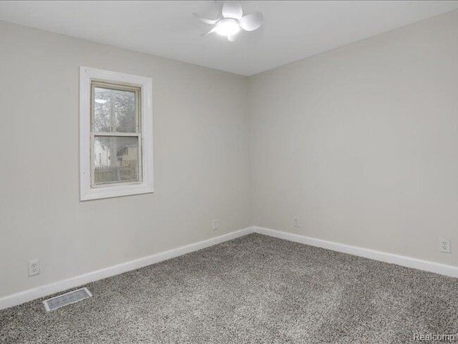 Building Photo - 4957 Ashley St