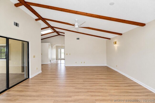 Building Photo - 1309 SE Coral Reef St