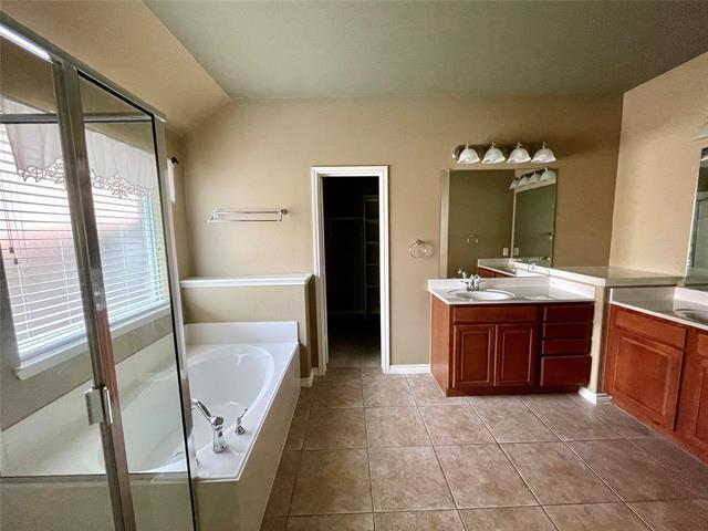 Building Photo - 4037 Dellman Dr