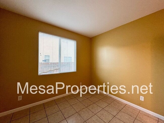 Building Photo - 14580 Maverick Pl