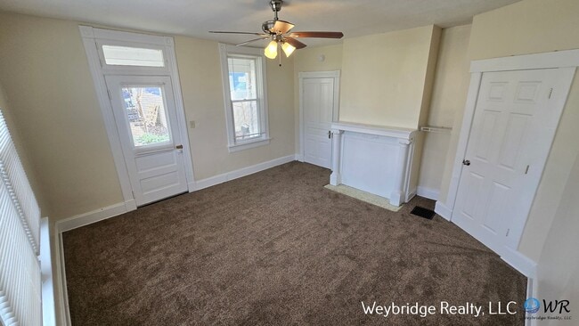 Building Photo - Bright & Spacious 3-Bedroom Home with Dining Room & Off-Street Parking -Mt. Healthy