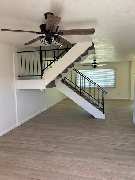 Building Photo - 3878 N 30th St