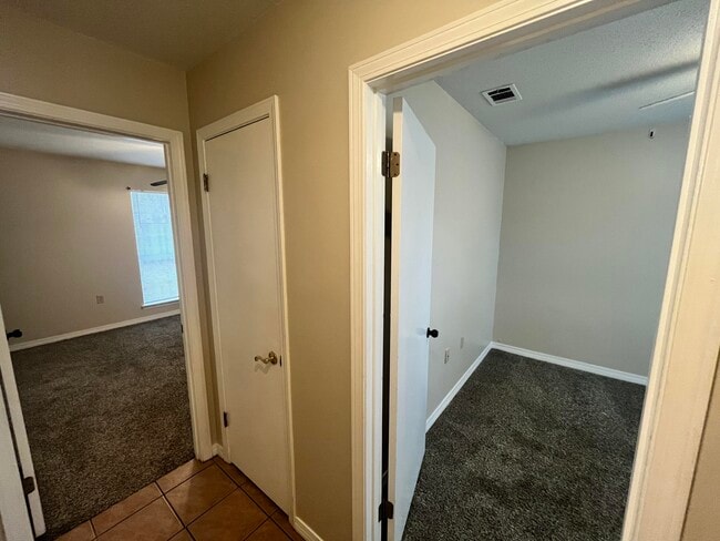 Building Photo - 41 3rd Ave