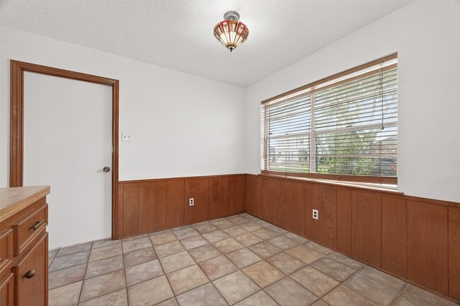 Building Photo - 13335 Trompilla Ln