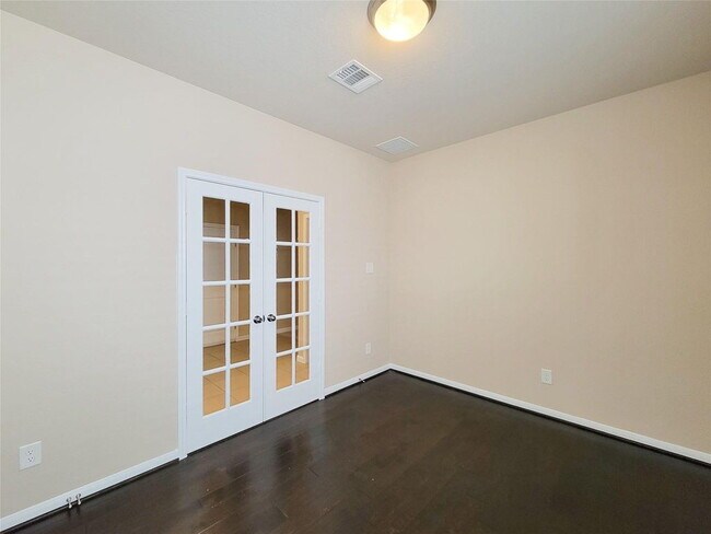 Building Photo - "Charming 3-Bed, 2-Bath Retreat in Humble, TX – Your Perfect Home Awaits on Justin Ridge Ln!"