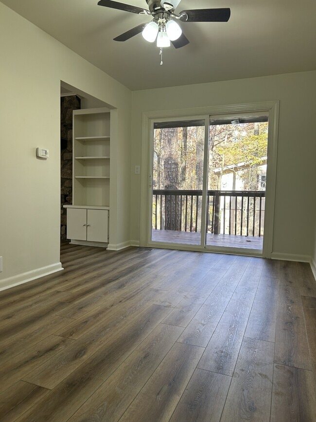 Building Photo - 25 Carballo Ln