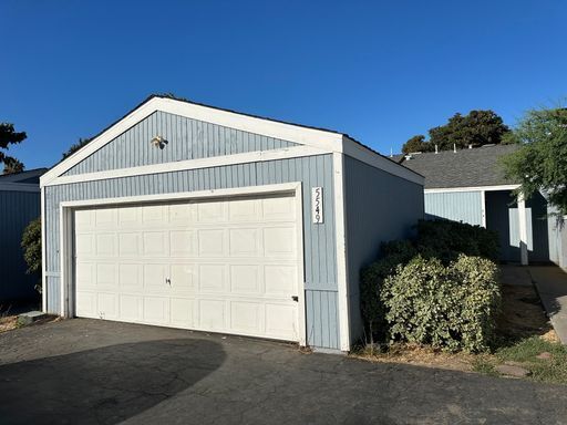 Primary Photo - Stockton 2 Bedroom 1 Bathroom Duplex
