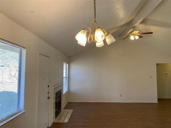 Building Photo - 11612 Hidden Quail Dr