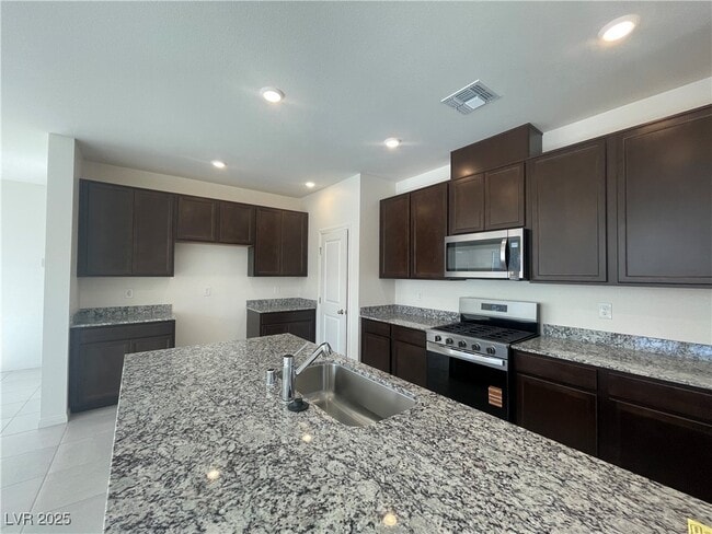 Building Photo - 4217 Zilker Pk Ave