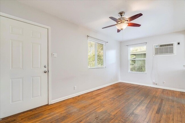 Building Photo - 4603 Jinx Ave