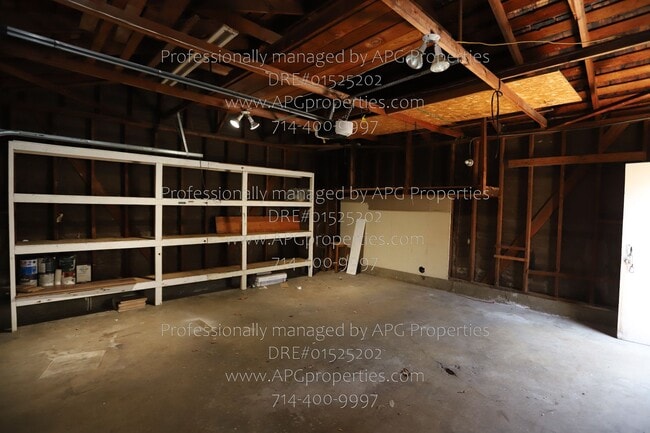Building Photo - 11411 Chapman Ave