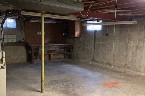 Building Photo - 2111 Clark Ave