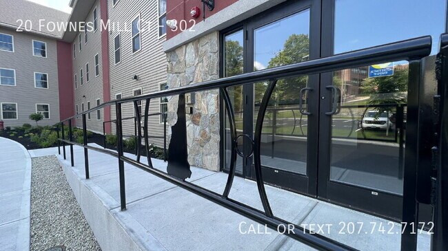 Building Photo - 20 Fownes Mill Court