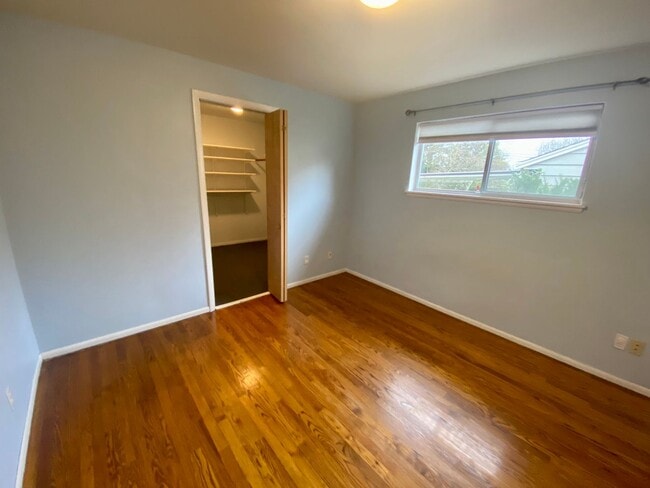 Building Photo - Time to Spring on this Crown Hill Home!