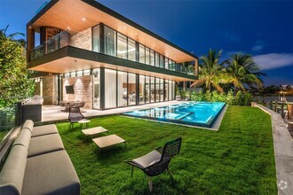 Building Photo - 15 E San Marino Dr