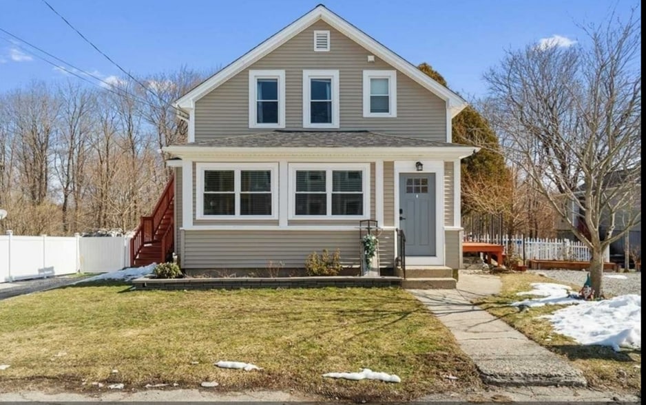 Building Photo - 38 Watch St