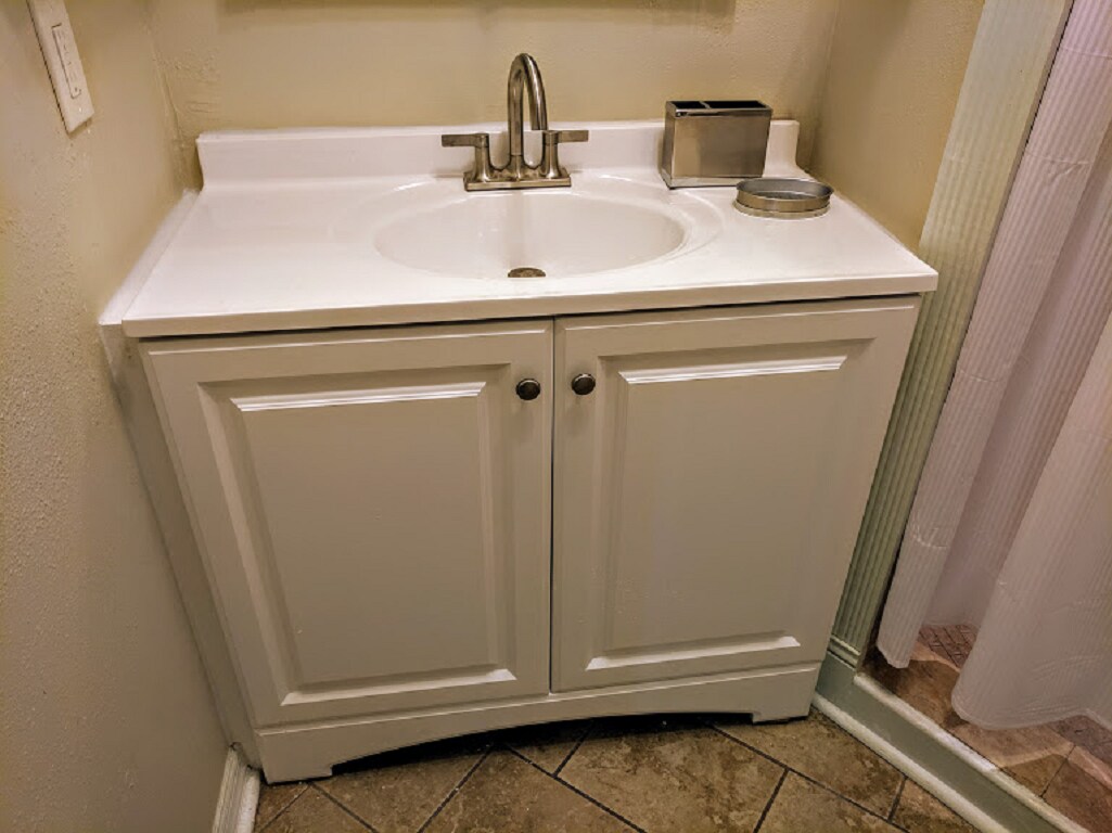 vanity - 2350 1st Ave N