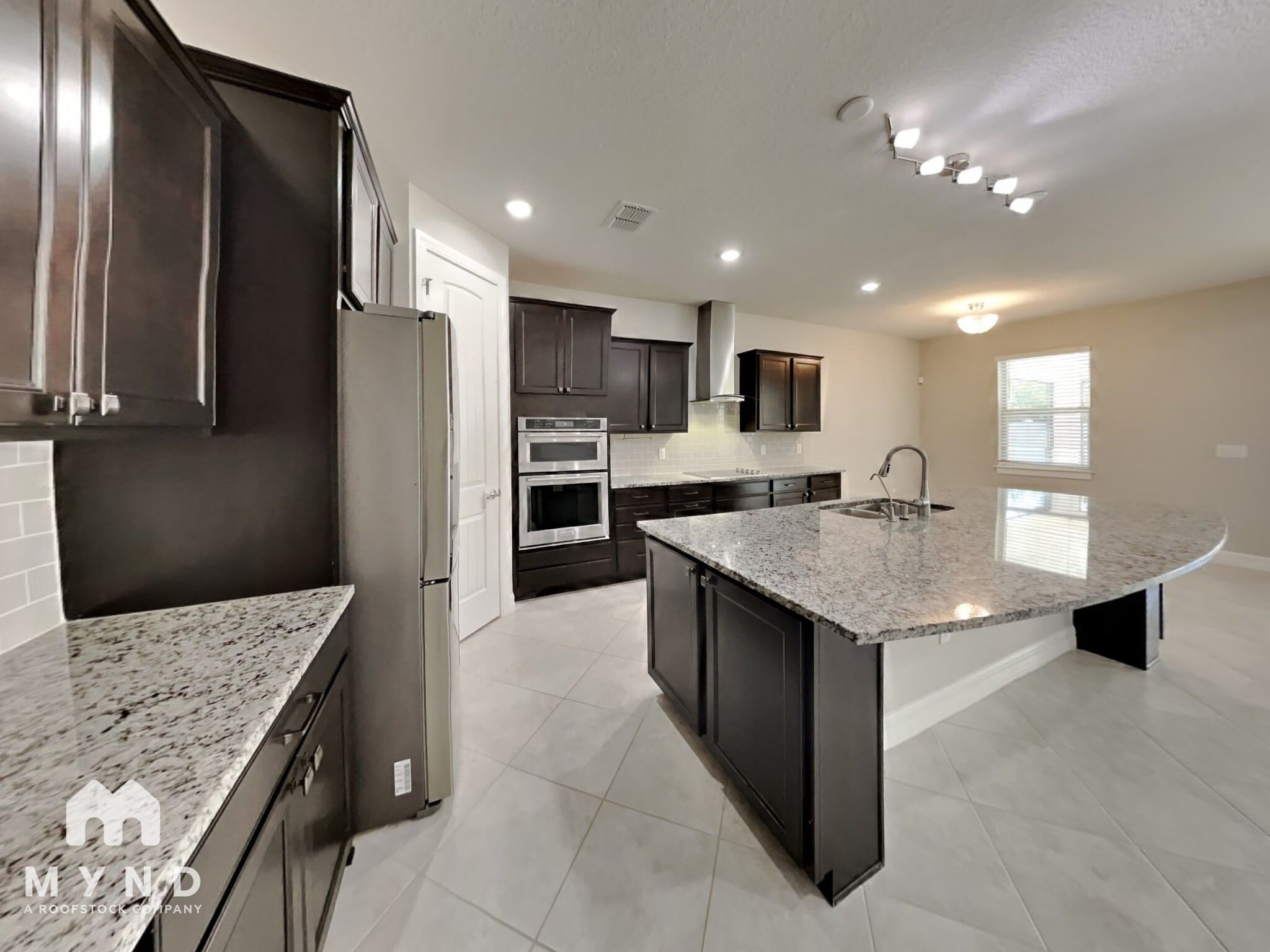 Building Photo - 10705 Green Harvest Dr.