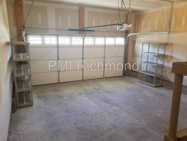 Building Photo - 14636 Sailboat Cir