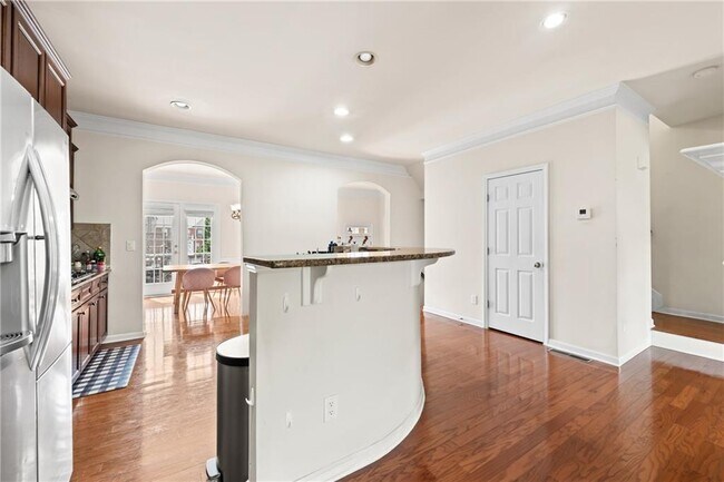 Building Photo - 11200 Brunson Dr