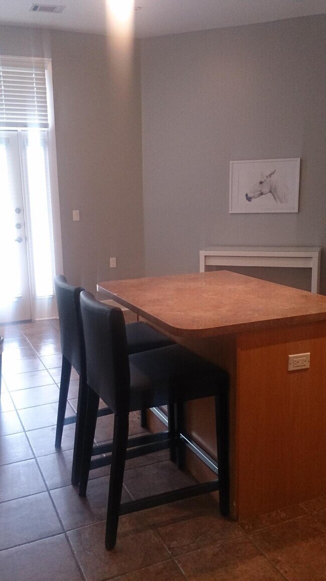 Building Photo - 250 S Martin Luther King Blvd