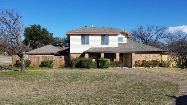 Building Photo - 5608 Emrose Cir