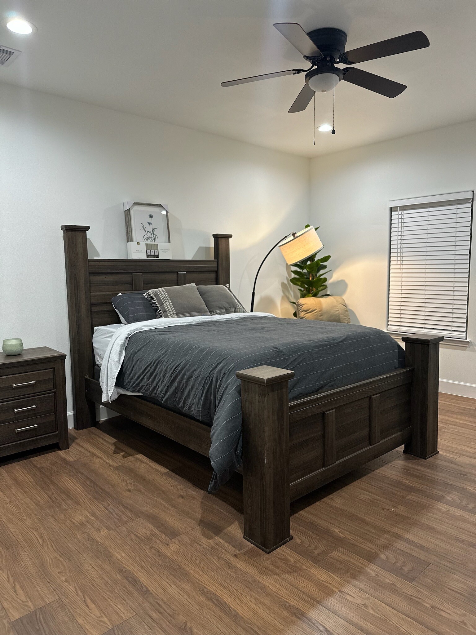 Master Bedroom with Walk in Closet - 3907 Shelby Cir