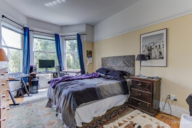 Building Photo - 426 Cole St