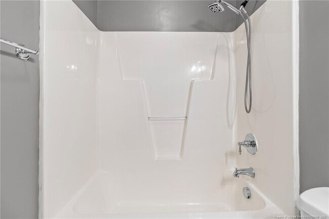 Building Photo - 720 Camwheel Dr