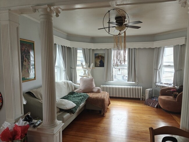 Building Photo - 452 Osborn St