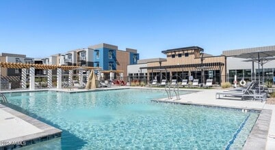 Building Photo - 11850 W Fillmore St