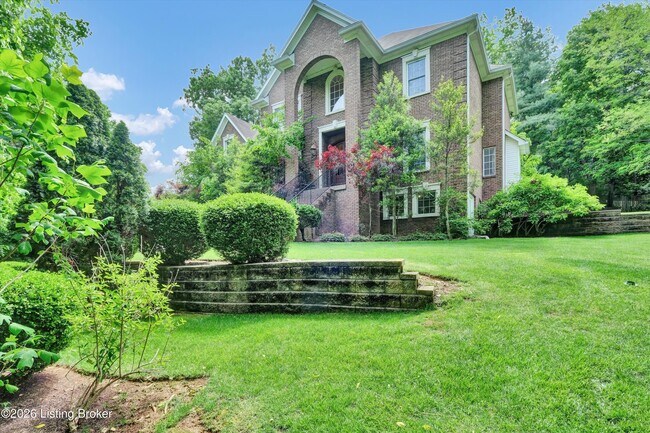 Building Photo - 560 N Hubbards Ln