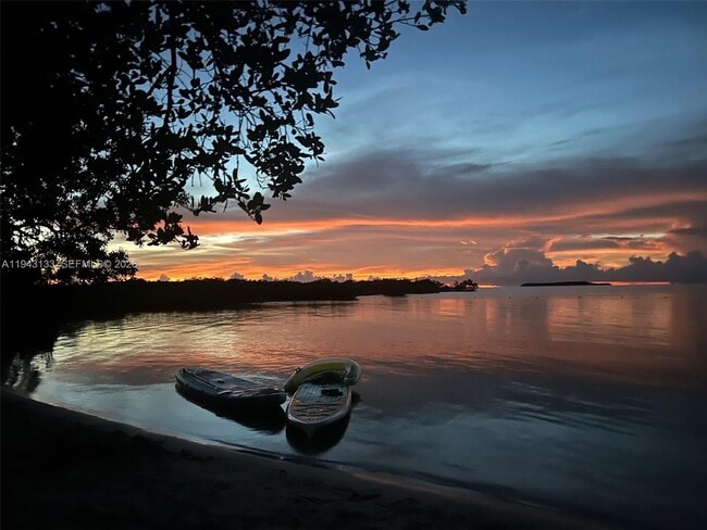 Building Photo - 61 Central Ave