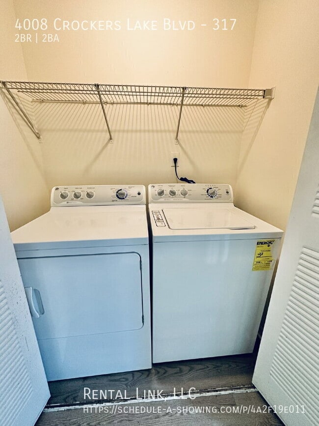 Building Photo - 4008 Crockers Lake Blvd