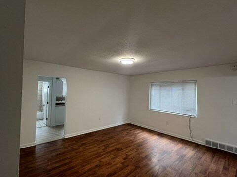 Building Photo - 20 Kittanning Pike