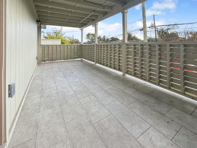 Building Photo - 6707 Avenue F
