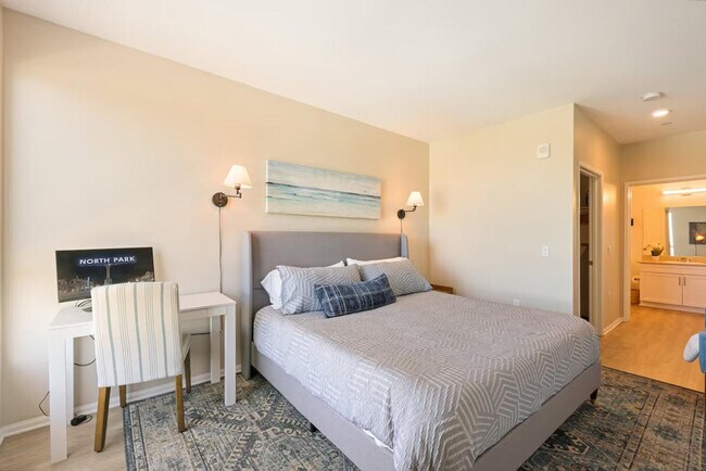 Building Photo - 4325 Ohio St