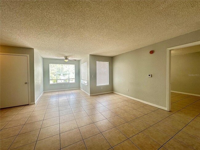 Building Photo - 2213 Grand Cayman Ct