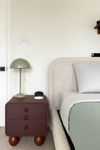 Building Photo - 5624 Victory Gallop Dr