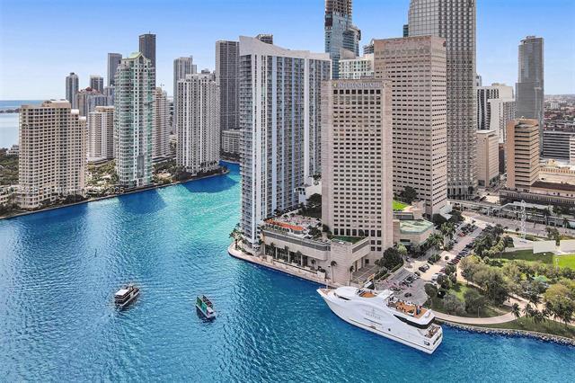 Building Photo - 335 S Biscayne Blvd