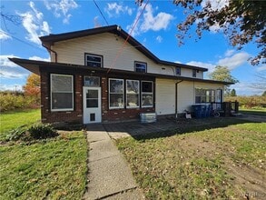 Building Photo - 1970 Sturgeon Point Rd