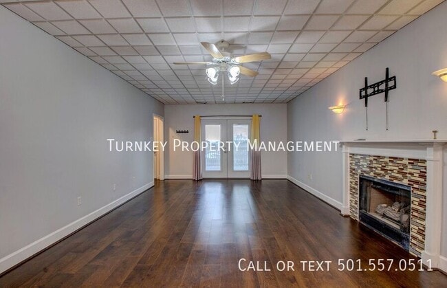 Building Photo - 4314 Old Oak Dr