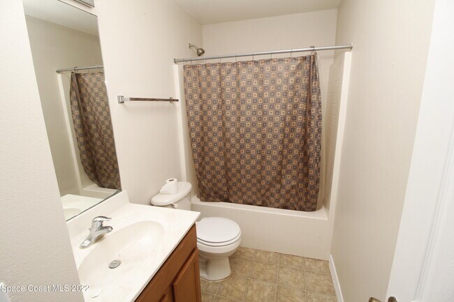 Building Photo - 3291 San Jose Ave SE