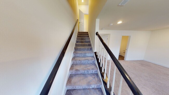 Building Photo - 11242 Saint Luke Drive - Move-in ready!